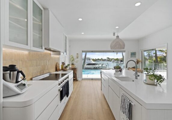 003_Open2view_ID861325-16_Sommersea_Drive